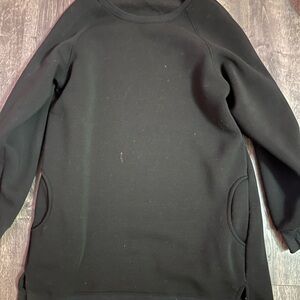 Elegant Black Women's Sweatshirt